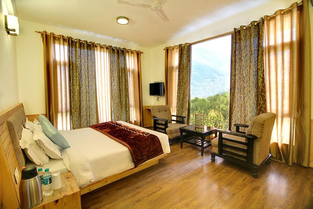 Hotel Thomas Villa Manāli Esterno foto